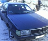 Продается старенькая легендарная Audi 100, 1986 года выпуска! Несмотря на возраст, за машинкой ух 15741   фото в Липецке