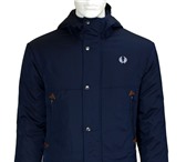 Foto в Одежда и обувь Мужская одежда Темно-синяя зимняя парка Fred Perry с капюшономЗастежка в Москве 9 900
