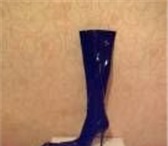 Изображение в Одежда и обувь Женская обувь Продам отличные лакированные сапоги чёрного в Новосибирске 0
