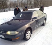 Продам Toyota Camry 1991 года выпуска, Несмотря на возраст машинка в неплохом состоянии, объем дви 12173   фото в Омске