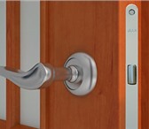 Фотография в Строительство и ремонт Другие строительные услуги Качественный монтаж межкомнатных дверей.Опытные в Москве 2 000