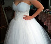 Фотография в Одежда и обувь Свадебные платья продам пышное белое свадебное платье в  большого в Уфе 7 000