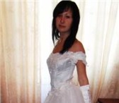 Фотография в Одежда и обувь Свадебные платья Классическое белое свадебное платье  На корсете в Москве 3 000
