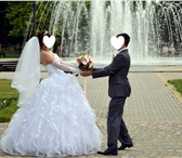 Фото в Одежда и обувь Свадебные платья Пышное белое свадебное платье после химчистки, в Белореченск 15 000