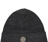 Foto в Одежда и обувь Аксессуары Серая шапка Stone IslandАртикул: 22397Состав: в Москве 1 500